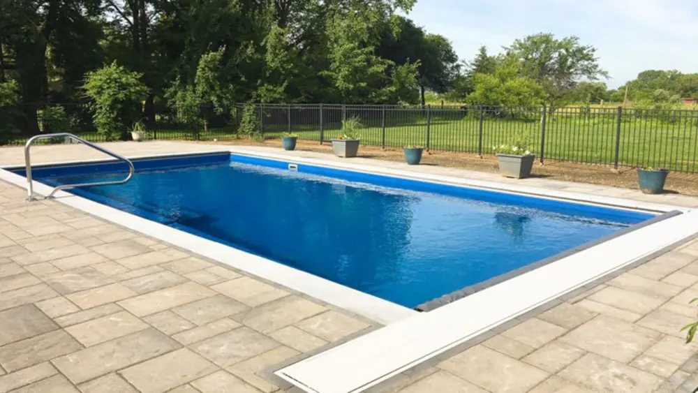 The Marvelous 15’6″ x 40′